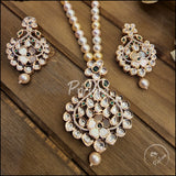 Dussala Mother of Pearl Necklace Set