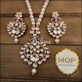 Aralai Mother of Pearl Necklace Set