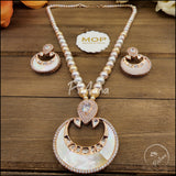 Darpana Mother of Pearl Necklace Set