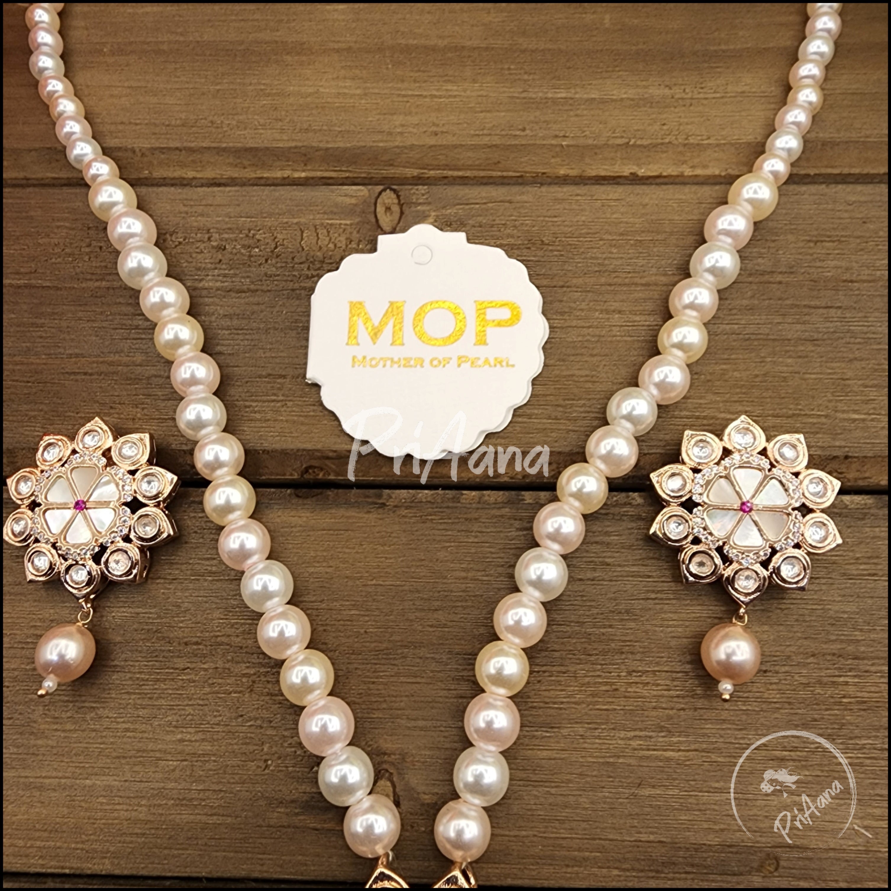 Ambika Mother of Pearl Necklace Set