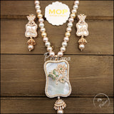 Abhilasha Mother of Pearl Necklace Set