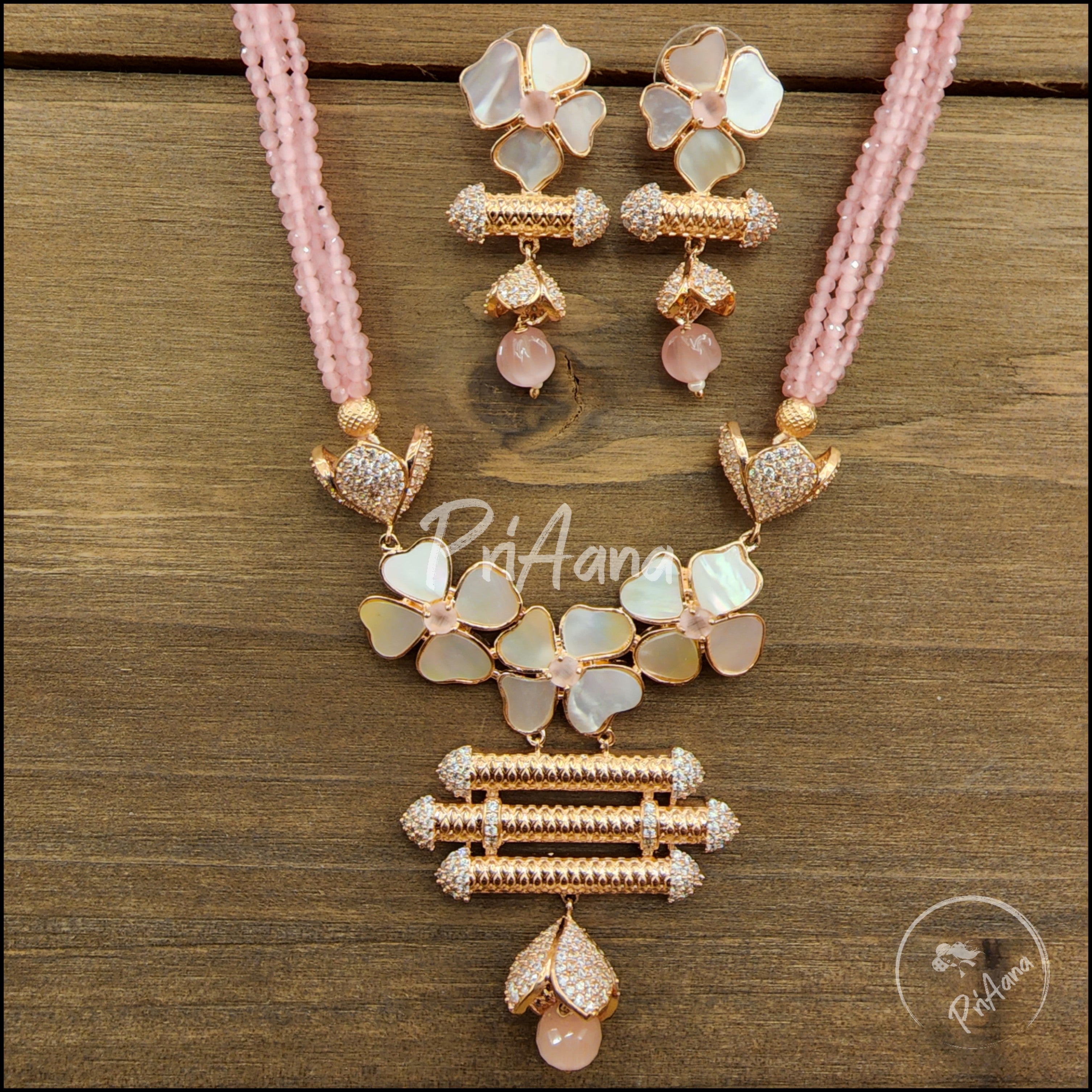 Devangi Mother of Pearl Necklace Set