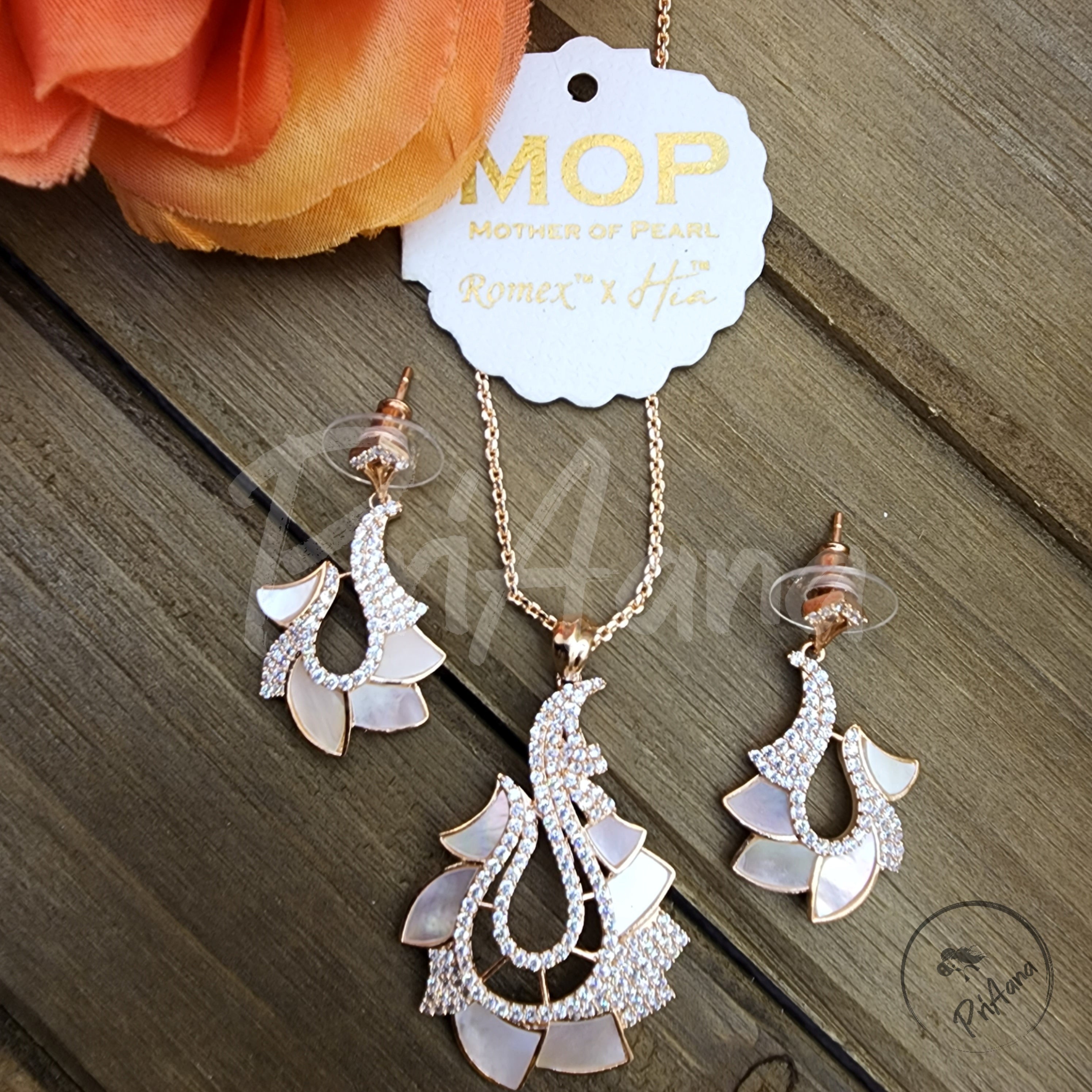 Gorgeous Mother of Pearls Necklace Set By Asp Fashion Jewellery – 𝗔𝘀𝗽  𝗙𝗮𝘀𝗵𝗶𝗼𝗻 𝗝𝗲𝘄𝗲𝗹𝗹𝗲𝗿𝘆