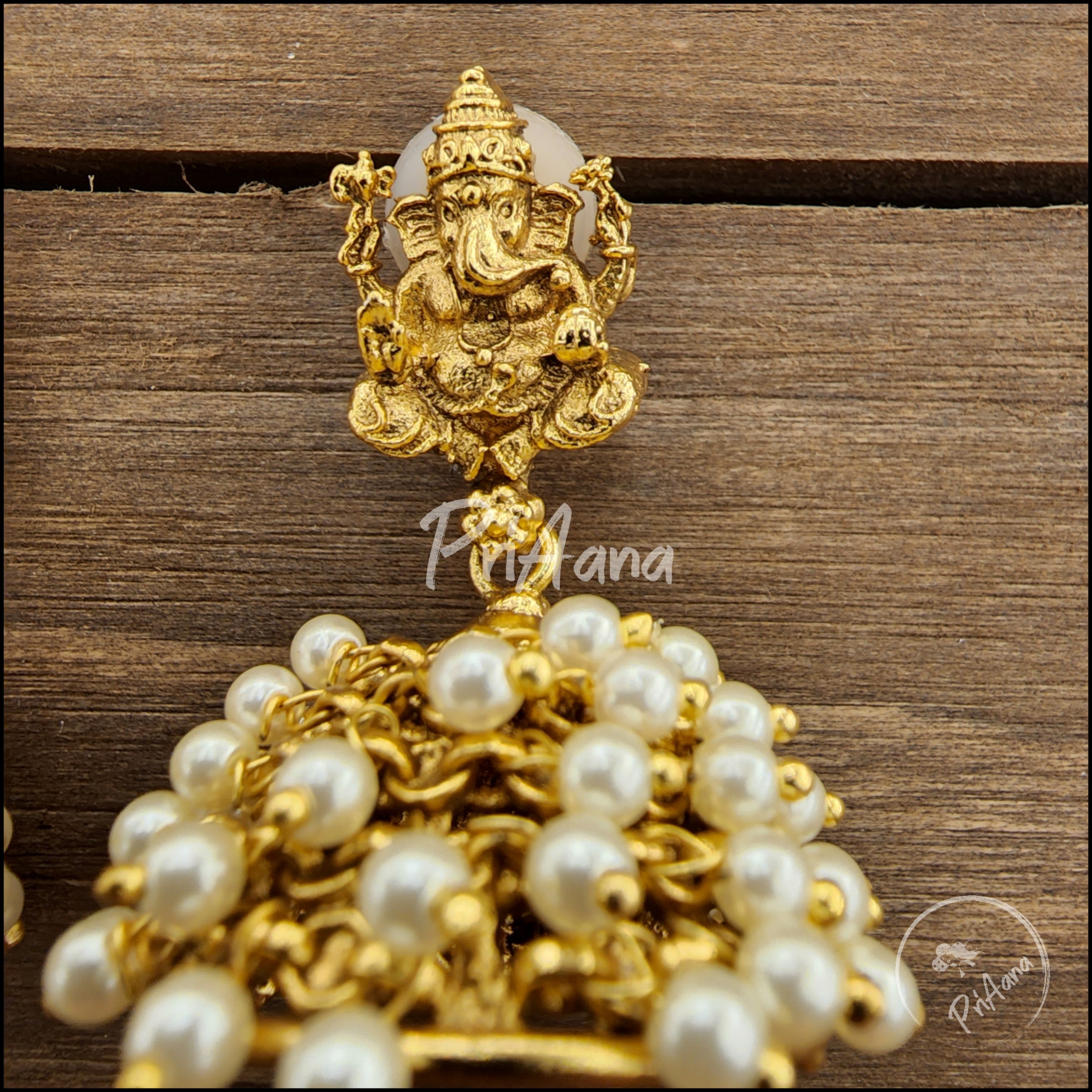 Bavishya Temple Jewelry Metal Necklace Set